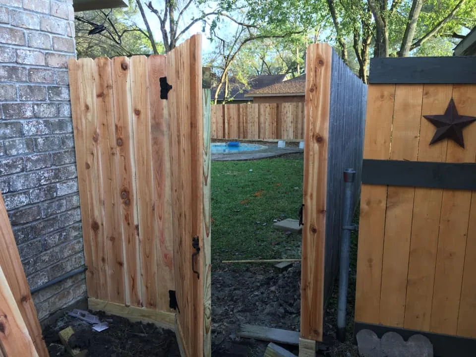 Custom wood gate built by Standard Fence near San Leon, Texas